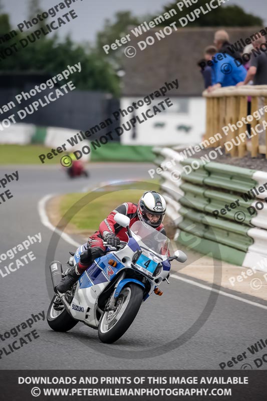 Vintage motorcycle club;eventdigitalimages;mallory park;mallory park trackday photographs;no limits trackdays;peter wileman photography;trackday digital images;trackday photos;vmcc festival 1000 bikes photographs
